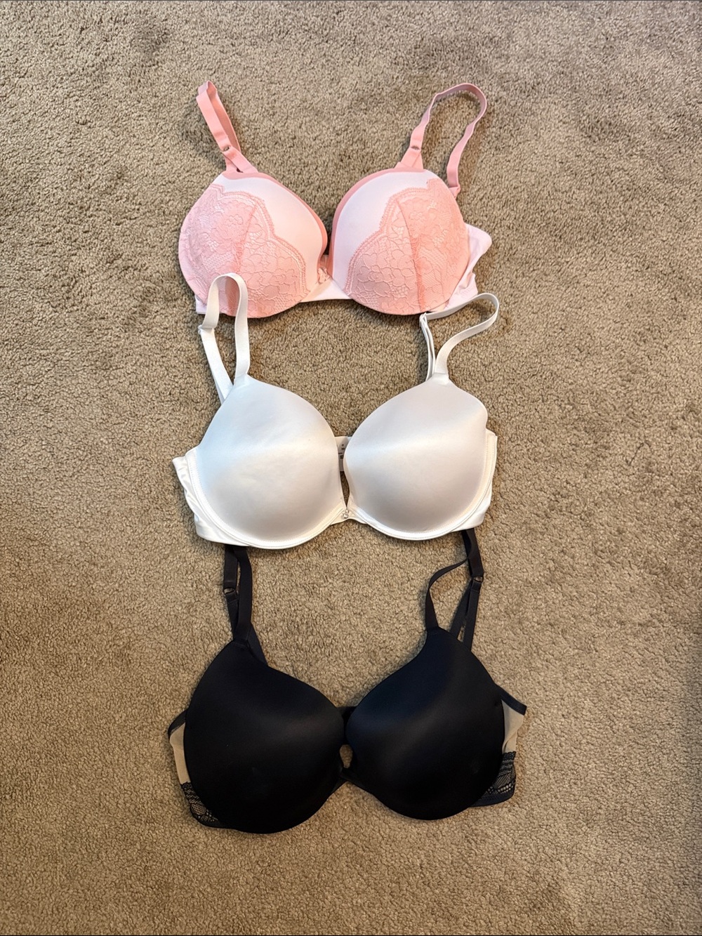 Maidenform Push up Bras